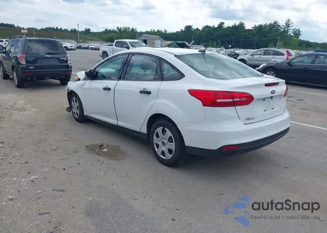 2018 Ford Focus S from USA, damaged, VIN 1FADP3E28JL225846